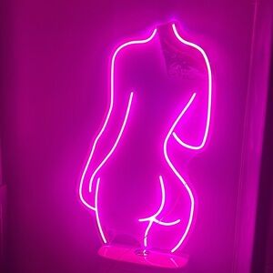 Neon Pink Body Outline Light
